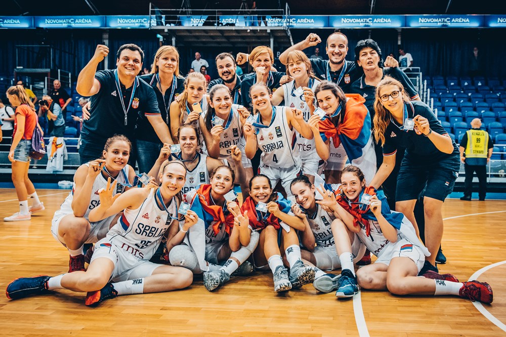 Fantastičan uspeh ženske juniorske reprezentacije Srbije na Evropskom prvenstvu - srebrna medalja !!!!!!!!!!!!!